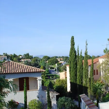 De 4 Chambres Avec Vue Sur La Piscine Privee Et Jardin Clos A A 1 Km De La Villa Fréjus